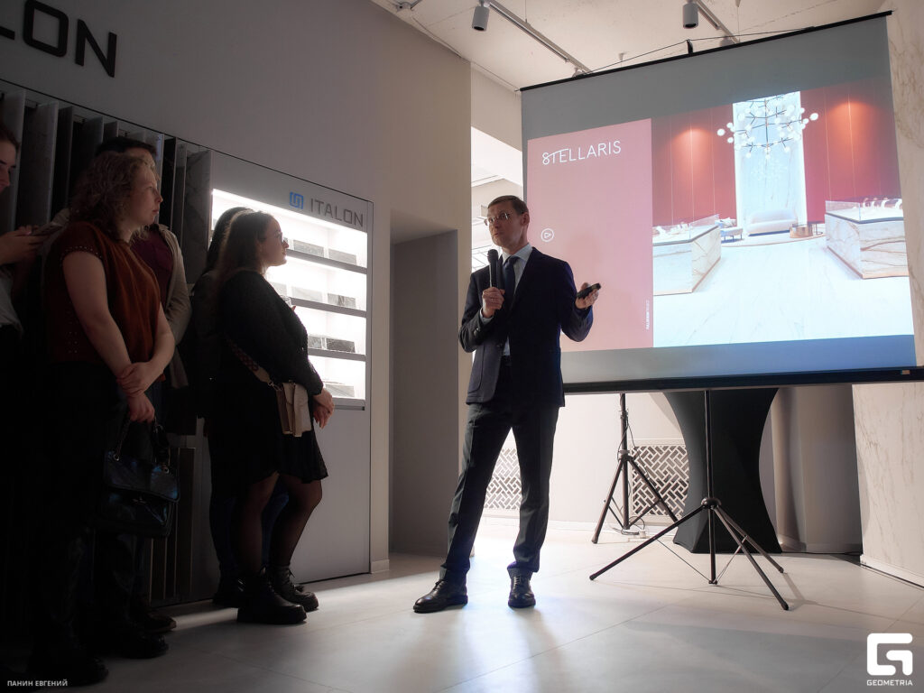 10583439
